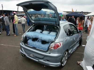 Peugeot 206 Rear Skirt : click to zoom picture.